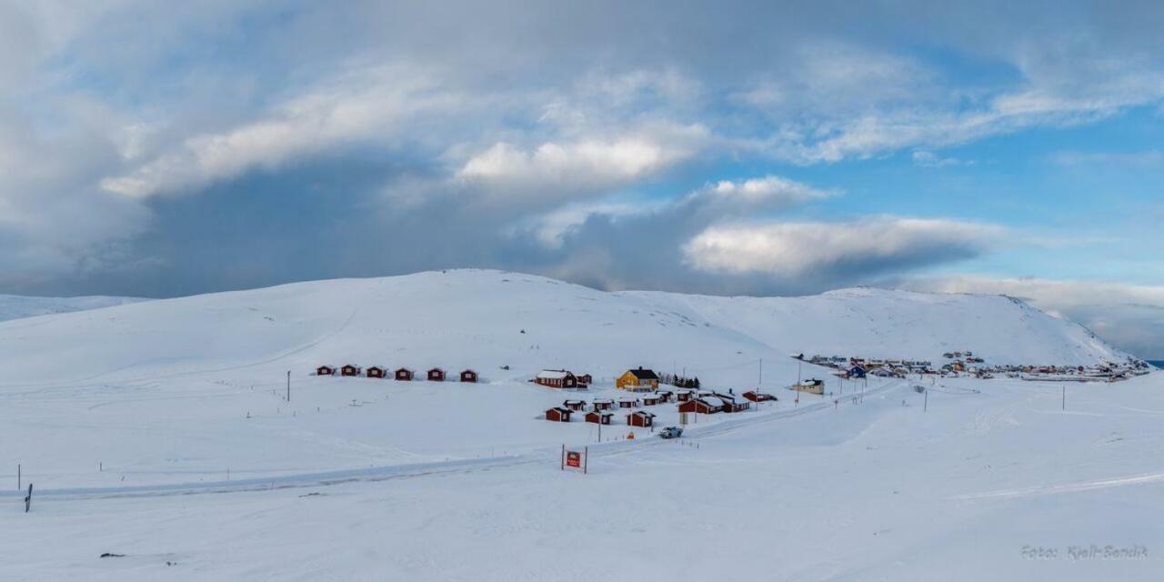 Basecamp Northcape - By Hytte Camp Hotel Skarsvag Exterior photo